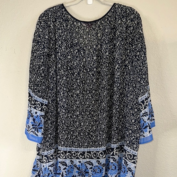 Black and White Embellished 3/4 Sleeve Tunic - Picture 5 of 8